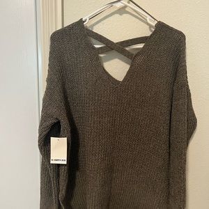 beautiful sweater, green